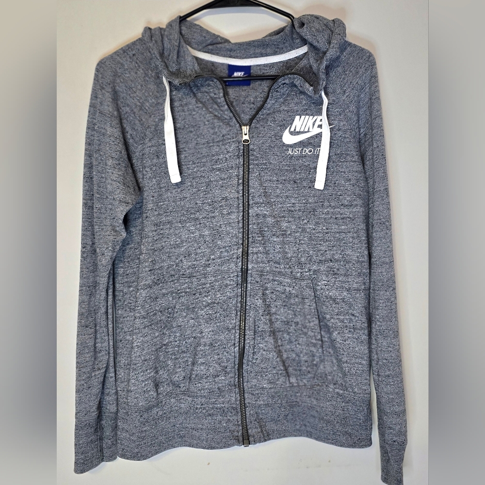 Women's Nike Zip-Up, size Medium